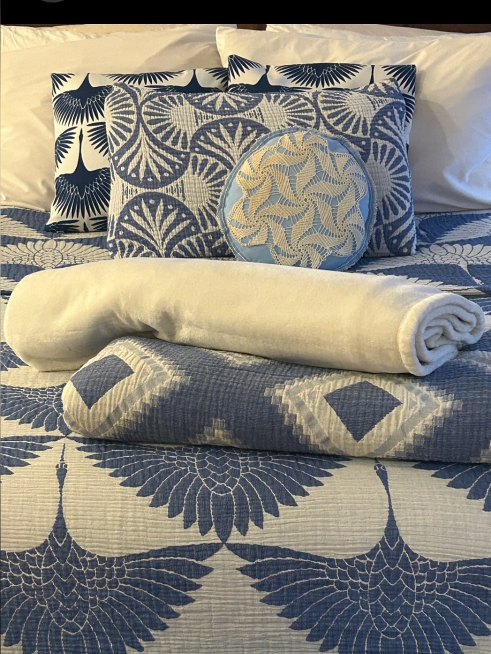 Modern Cranes Birds In Flight 2 Side Throw Blanket 55 x 77 Blue + White ORGANIC